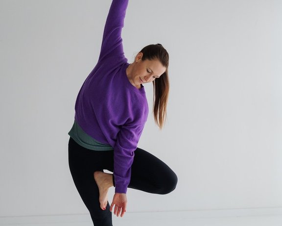 Yogatrainerin Ariane Kaiser ©Ariane Kaiser Yogatrainerin Ariane Kaiser ©Ariane Kaiser