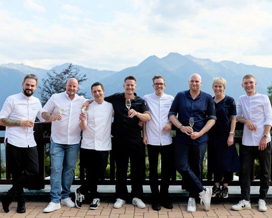 The guest chefs of Interalpen Culinarium 2026 The guest chefs of Interalpen Culinarium 2026 together at the culinary event