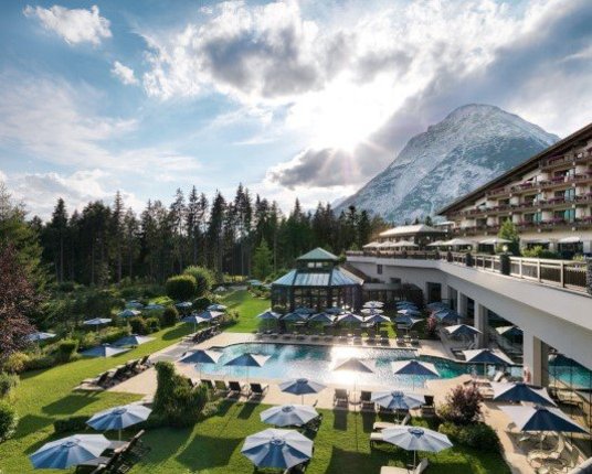 Exterior view Interalpen-Hotel Tyrol