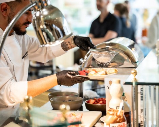 Sonntagsbrunch im ©Interalpen-Hotel Tyrol