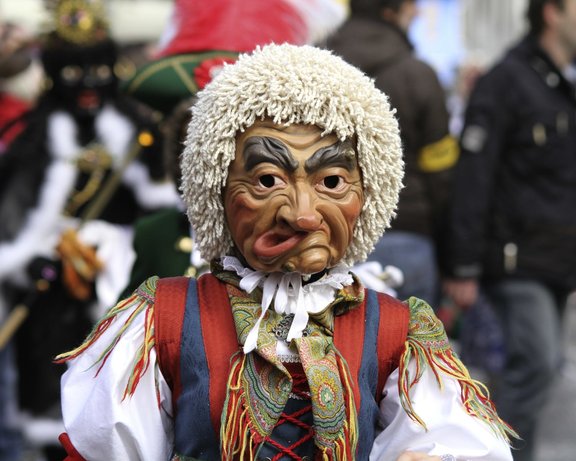 © Tirol Werbung, Bernhard Aichner Traditionelle Tiroler Maske
