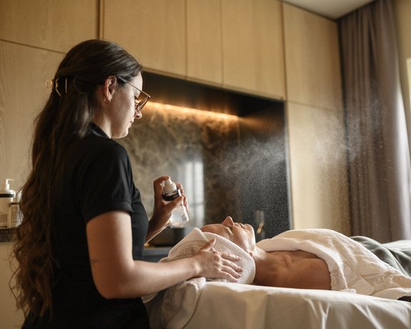 Behandlungen im Interalpen-Hotel Tyrol