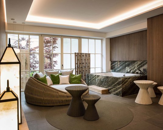 Private Spa-Package Einblick in den hochwertig ausgestatteten Privat-Spa-Bereich in Österreich Einblick in den hochwertig ausgestatteten Privat-Spa Bereich in Österreich