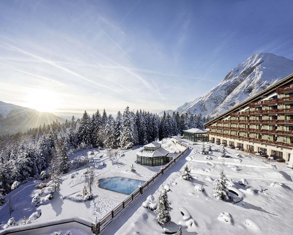 Interalpen-Hotel Tyrol Außenansicht des Interalpen-Hotel Tyrol an einem herrlichen Wintertag